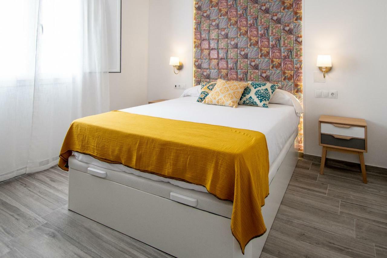 Apartamento Gran Sol De Кадис Екстериор снимка